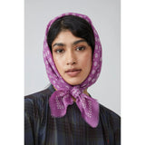 Scarf N°676 | Azalea